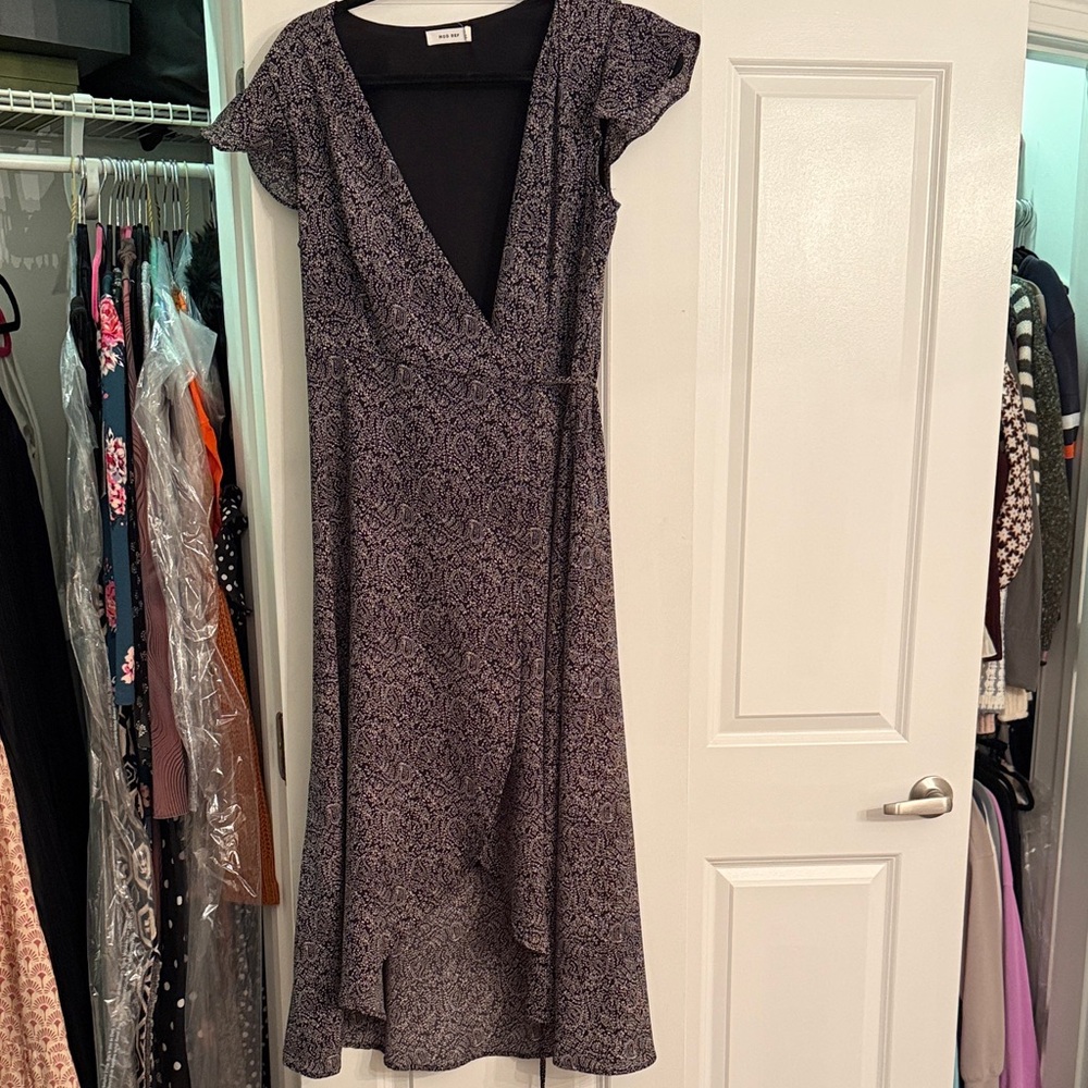 Mod Ref Elegant Black and White High Low Dress